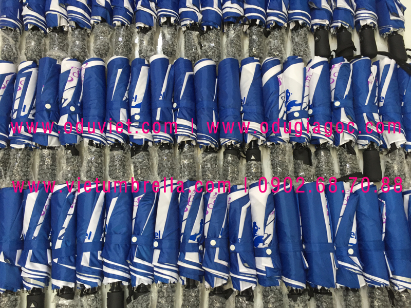 xưởng sản xuất ô dù cầm tay in logo quảng cáo